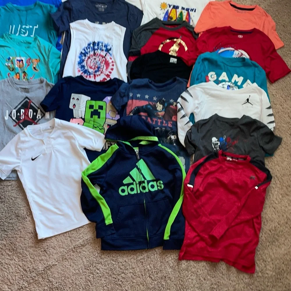 Big boys short and long sleeves tops size 8 excellent condition 22 pieces - Picture 3 of 16
